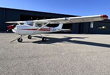 Un nouvel avion...